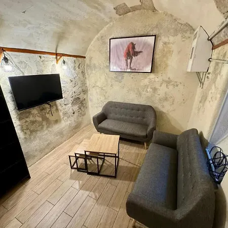 Frühstückspension Neuf Ecluses 2e Etage Béziers